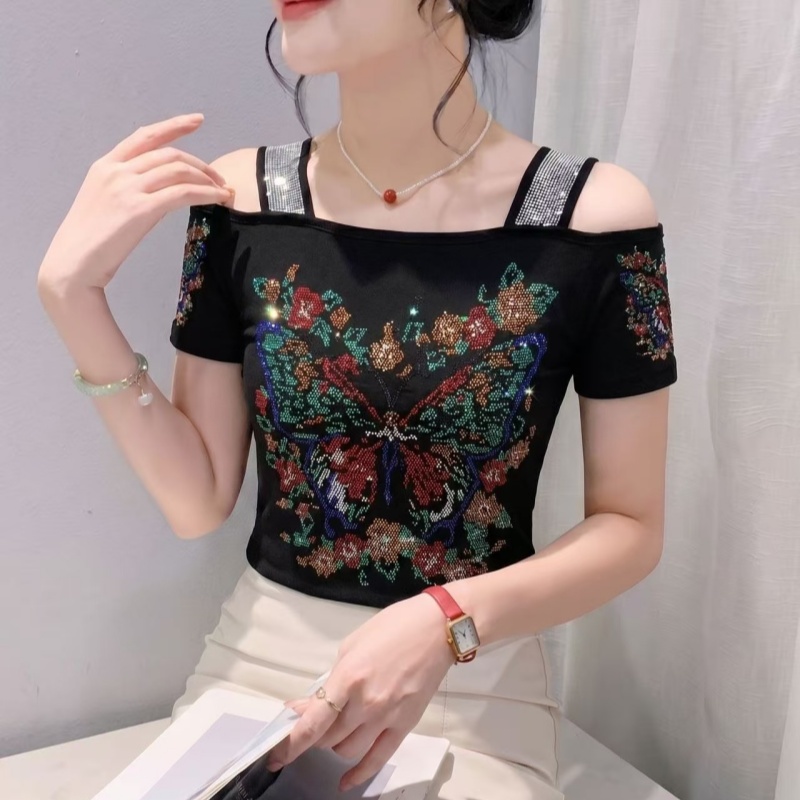 Streetwear Brand Ladies T-Shir - đánh giá và giá Streetwear Brand With Butterfly